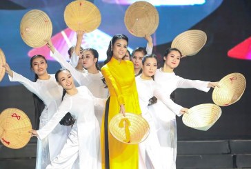 Anh Thi nhận cơn mưa lời khen sau tiết mục đầu tiên ở “Duyên dáng Bolero 2019”