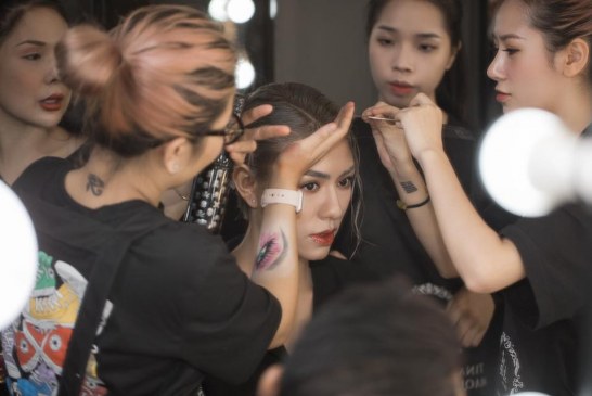 Vén màn hậu trường ít ai biết đằng sau ánh hào quang của Aquafina Vietnam International Fashion Week Thu Đông 2019