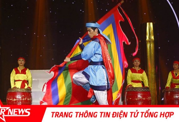 Kỳ Tài Lộ Diện “bùng cháy” ở Đêm Gala Hội nhập