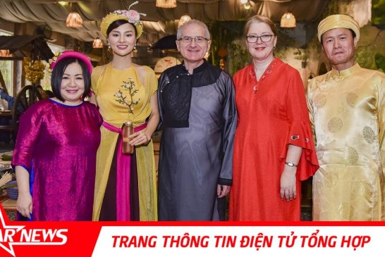 Bà Trang Lê cùng siêu mẫu Vũ Thu Phương mời khách Quốc tế ăn Tết Việt