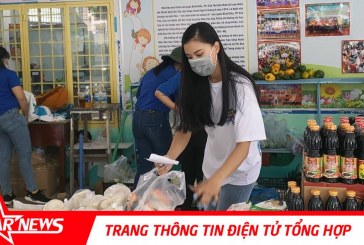 Á hậu Kim Duyên dùng tiền tiết kiệm ủng hộ 300 phần quà cho người dân tại Cần Thơ