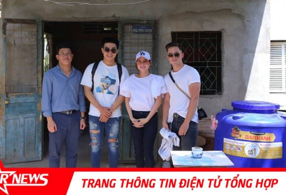 Bằng Kiều cùng các nghệ sĩ trẻ làm từ thiện hạn mặn Bến Tre