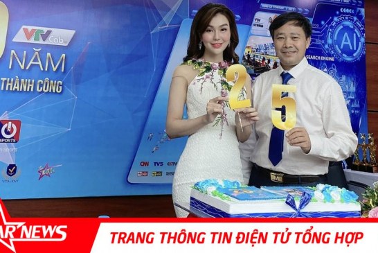 MC Nguyễn Hải Anh nổi bật với vẻ ngoài rực rỡ tại lễ kỷ niệm 25 năm VTVcab