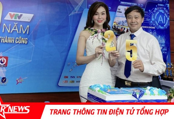 MC Nguyễn Hải Anh nổi bật với vẻ ngoài rực rỡ tại lễ kỷ niệm 25 năm VTVcab