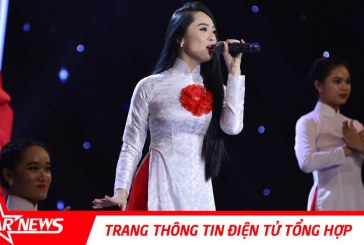 Hotgirl Khánh Tiên mạo hiểm với guitar