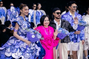 Đắm chìm trong không gian nghệ thuật của NTK Nguyễn Công Khanh tại Aquafina Vietnam International Fashion Week