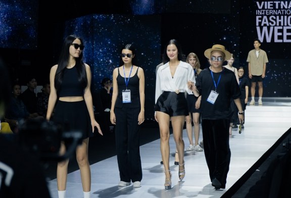 Đột nhập buổi tổng duyệt hoành tráng cho đêm diễn thứ 2 Aquafina Vietnam International Fashion Week